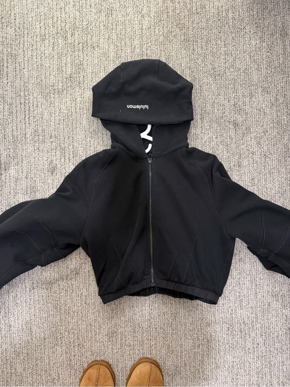 Lululemon black lungeful hoodie